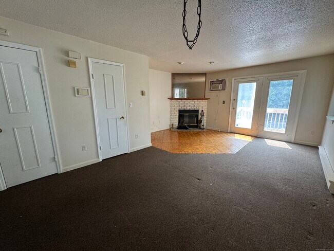 117 Hamden Ave in Waterbury, CT - Building Photo - Building Photo