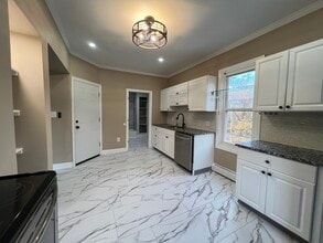 380 Wilson Rd in Fall River, MA - Building Photo - Building Photo