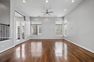 714 E 20th St in Houston, TX - Building Photo