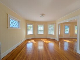 58 Monument St, Unit 58 in Medford, MA - Building Photo