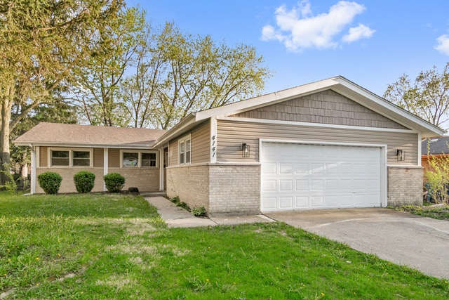 property at 4141 Applewood Ln