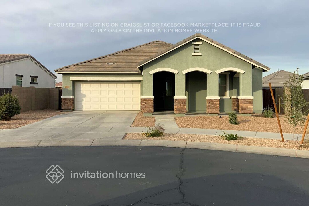 22500 E Via Del Rancho Rd in Queen Creek, AZ - Building Photo