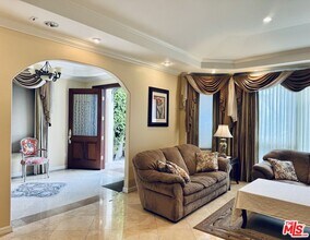 458 S Clark Dr in Beverly Hills, CA - Building Photo - Building Photo