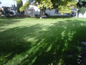 4005 McLean Dr in Yakima, WA - Building Photo - Building Photo