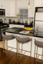 1252 Devon Ave, Unit 1252 Half in Los Angeles, CA - Building Photo - Building Photo