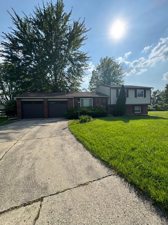 property at 6911 Sequoia Ct