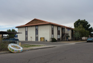 725 E Vogel in Phoenix, AZ - Building Photo