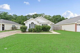 1020 Hamilton Bridges Dr W in Mobile, AL - Building Photo