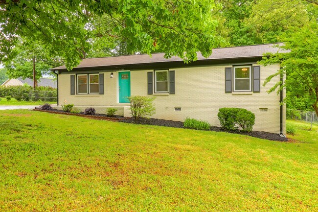 2608 Meadow Lark Ln in Gastonia, NC - Foto de edificio - Building Photo