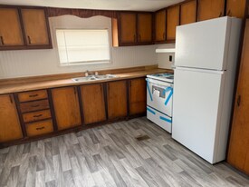 22127 US-441 in High Springs, FL - Building Photo