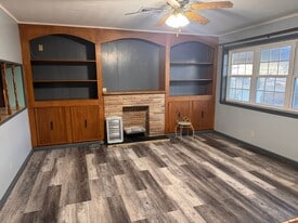 196 Burney Dr in Monroe, LA - Building Photo