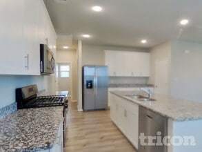 5116 Saddle Clb Dr in Georgetown, TX - Building Photo - Building Photo