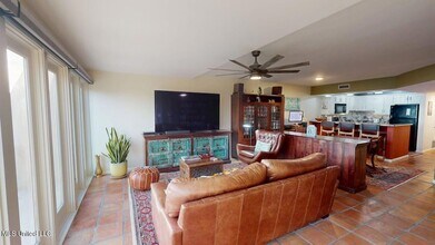 520 Beach Blvd, Unit 501 in Biloxi, MS - Foto de edificio - Building Photo