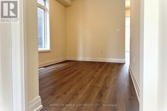 54 Bearberry Rd in Springwater, ON - Building Photo - Building Photo