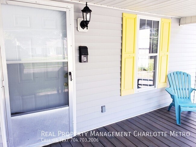 509 W 2nd Ave-Unit -Unit B in Gastonia, NC - Building Photo - Building Photo