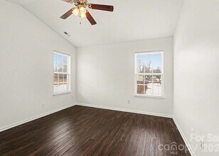 10540 Gold Pan Rd in Charlotte, NC - Building Photo - Building Photo