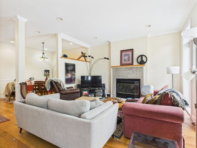 609 Idlewood Ave in Richmond, VA - Building Photo - Building Photo