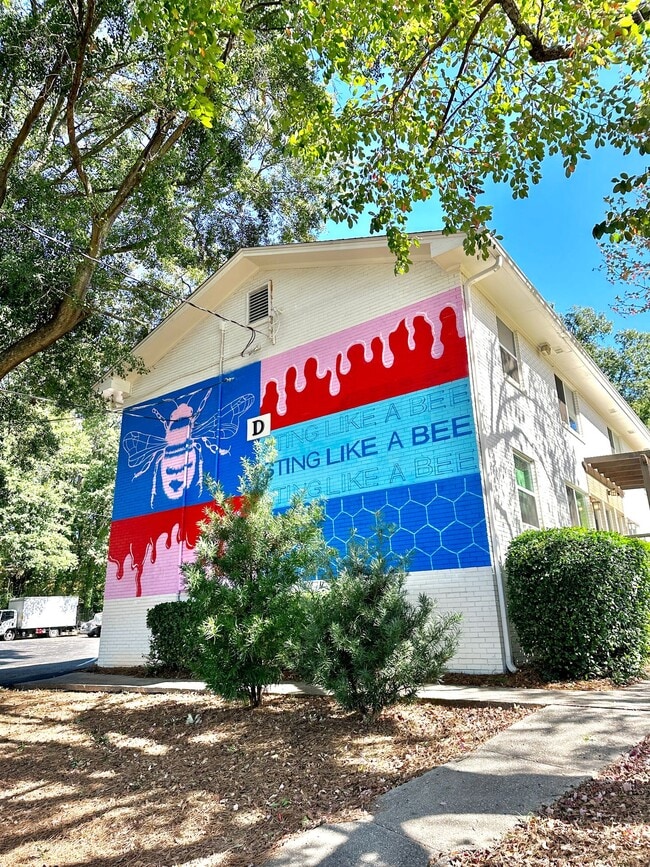 Arbors of East Atlanta in Atlanta, GA - Foto de edificio - Building Photo