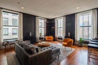 888 S Michigan Ave in Chicago, IL - Building Photo - Building Photo