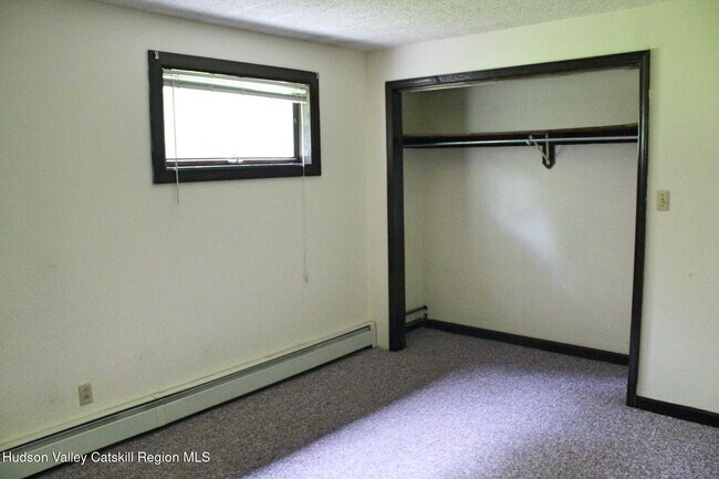 105 Cross Rd in Windham, NY - Building Photo - Building Photo
