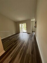 4083 NW 87th Ave in Sunrise, FL - Building Photo - Building Photo