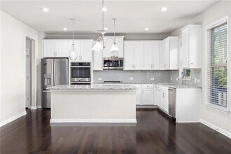 4411 Claiborne Ct in Duluth, GA - Building Photo - Building Photo