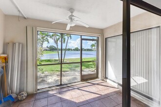 2600 Greenwood Terrace in Boca Raton, FL - Building Photo - Building Photo