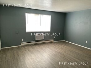 4909 Northcutt Pl in Dayton, OH - Building Photo - Building Photo