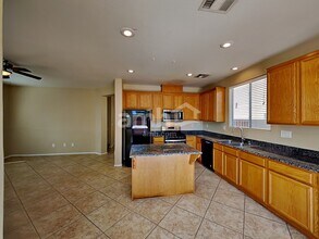 10137 Hollis Mountain Ave in Las Vegas, NV - Building Photo - Building Photo