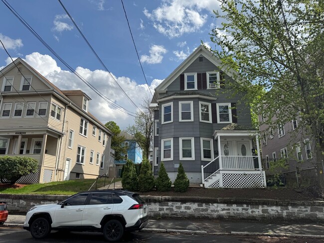 property at 130 S Elm St
