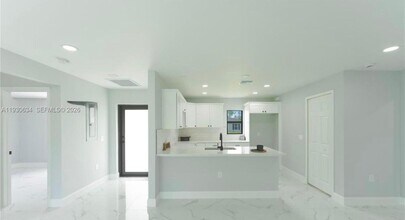 761 Kirkman Ave in Lehigh Acres, FL - Building Photo - Building Photo