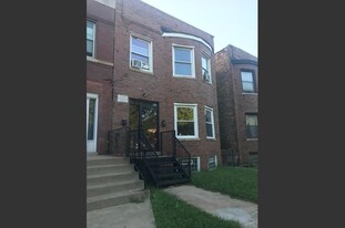 6230 S Indiana Ave, Unit 1 Apartments