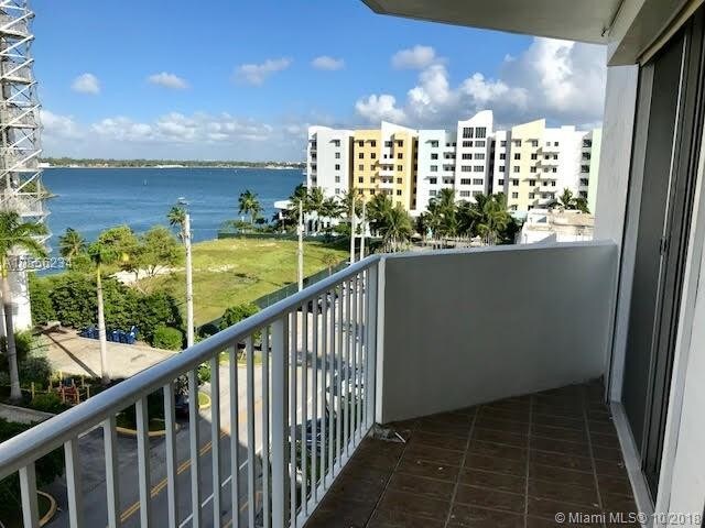 7933 West Dr-Unit -716 in North Bay Village, FL - Building Photo - Building Photo