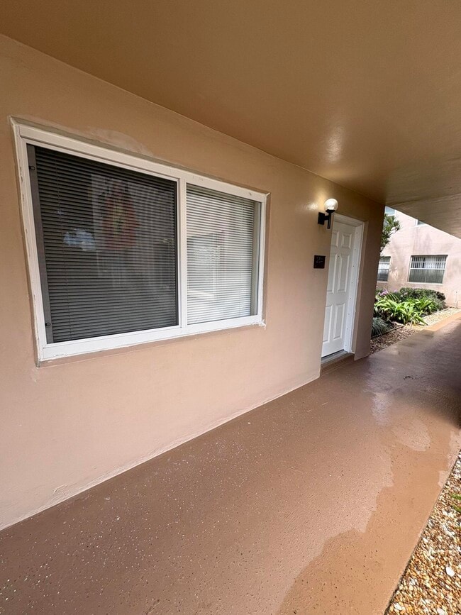 23 Flanders A in Delray Beach, FL - Building Photo - Building Photo