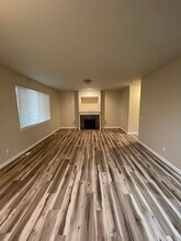 1751 SE Water Lily St in Hillsboro, OR - Building Photo - Building Photo