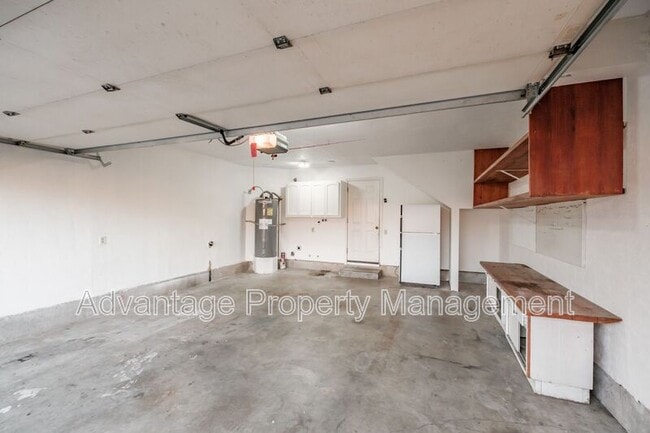 2872 Raleigh Ct SE in Albany, OR - Building Photo - Building Photo