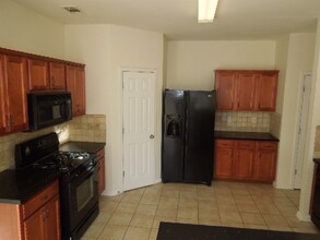 3802 Uppark Dr in Atlanta, GA - Building Photo - Building Photo
