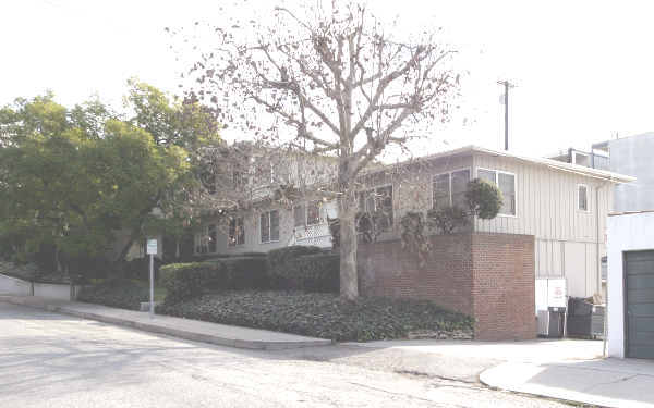 Grevelia Gardens Apartments in South Pasadena, CA - Building Photo