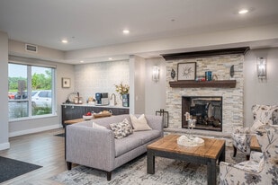 The Heights of Mendota - 55+ in Mendota Heights, MN - Building Photo