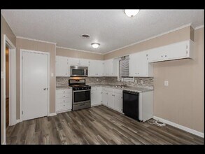 4716 Buckingham Pl in Little Rock, AR - Building Photo - Building Photo