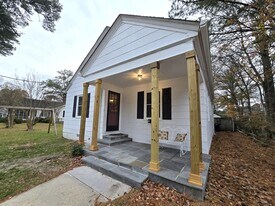 903 Raleigh St in Elizabeth City, NC - Building Photo