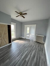 335 Gooding St in La Salle, IL - Building Photo - Building Photo