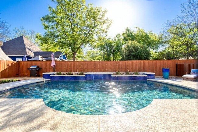 property at 1601 Forest St