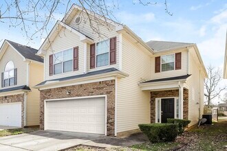 11147 Aliyah Dr in Hampton, GA - Foto de edificio - Building Photo