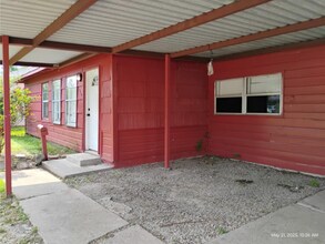 5954 Doolittle Blvd in Houston, TX - Building Photo - Building Photo