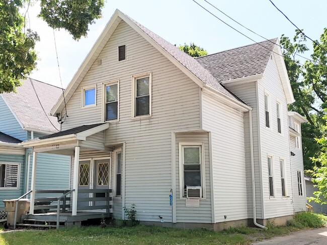 2149 E Washington Ave, Unit #1