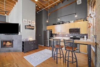 417 S Jefferson St in Chicago, IL - Building Photo - Building Photo