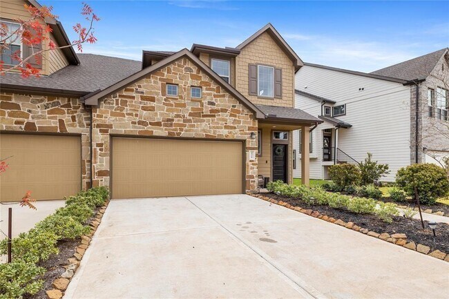 2526 Bordelon Ln in Sienna, TX - Building Photo - Building Photo