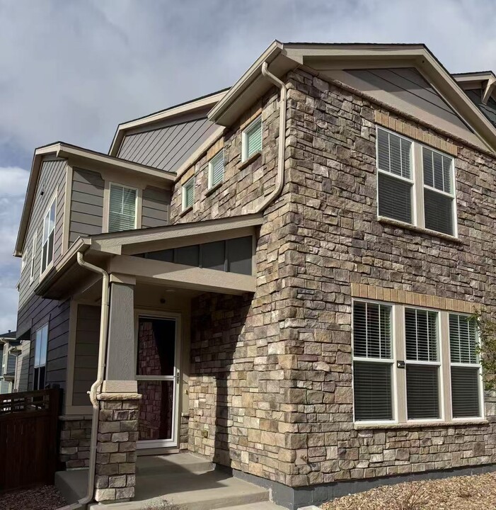 18363 E Arizona Pl in Aurora, CO - Foto de edificio