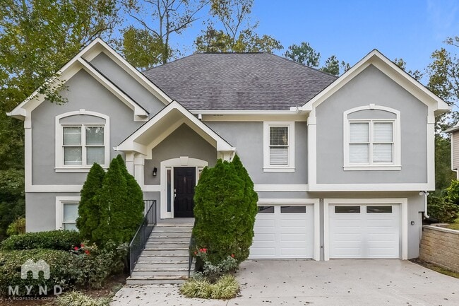 property at 103 Creekside Dr